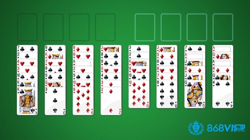 FreeCell Solitaire có thiết kế vô cùng đẹp mắt và sống động